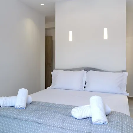 Ioli, Private Swimming Pool, 3 Bedrooms * Glifades