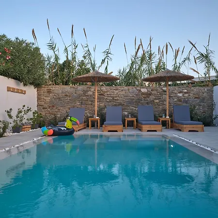 Ioli, Private Swimming Pool, 3 Bedrooms Glifades