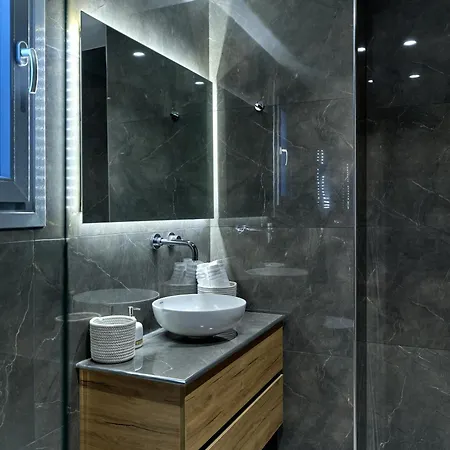 Ioli, Private Swimming Pool, 3 Bedrooms Villa