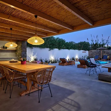 Ioli, Private Swimming Pool, 3 Bedrooms *