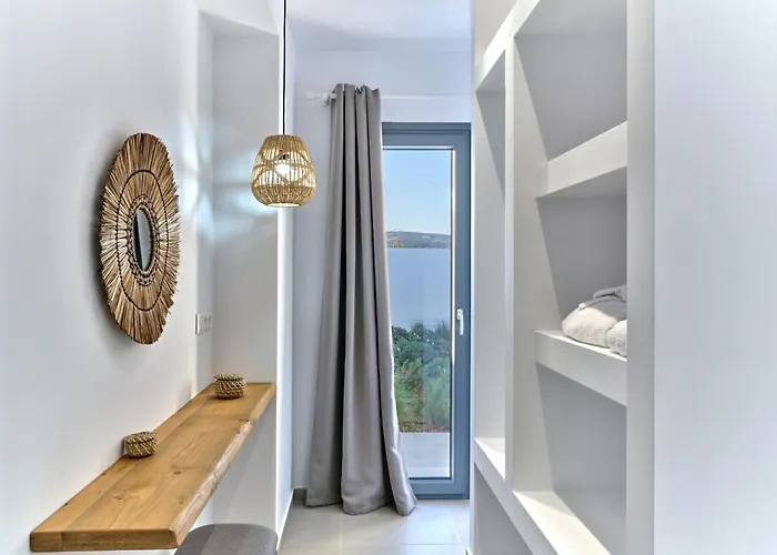 Ioli, Private Swimming Pool, 3 Bedrooms * Glifades