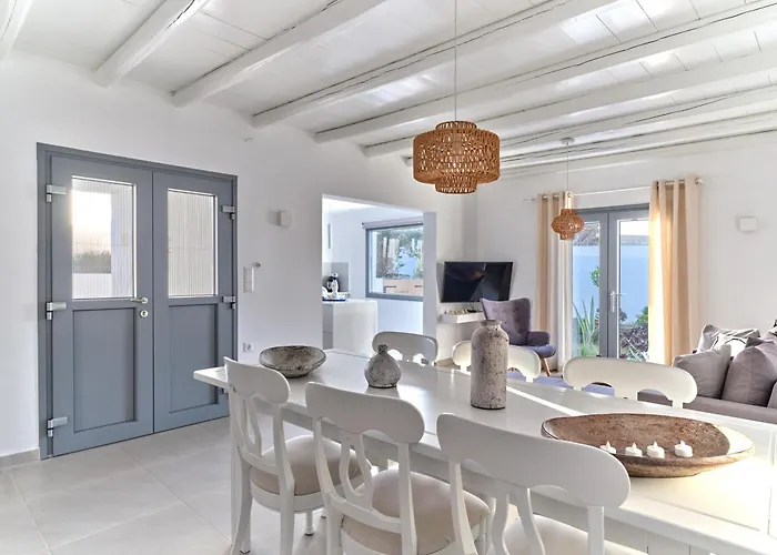 Ioli, Private Swimming Pool, 3 Bedrooms *