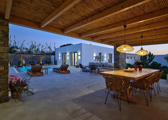 Ioli, Private Swimming Pool, 3 Bedrooms *