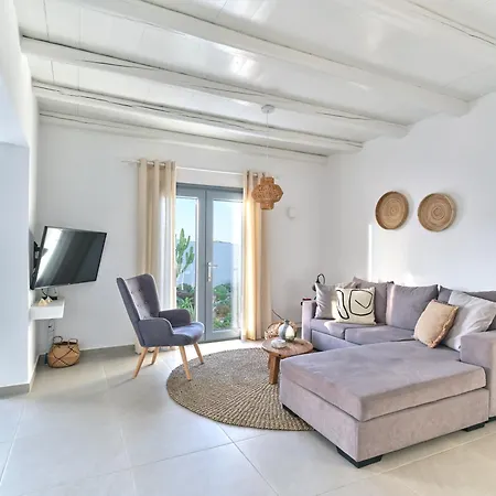 Ioli, Private Swimming Pool, 3 Bedrooms Villa *