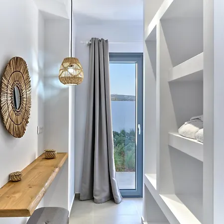 Ioli, Private Swimming Pool, 3 Bedrooms * Glifades