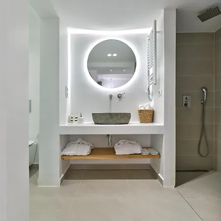 Ioli, Private Swimming Pool, 3 Bedrooms Villa