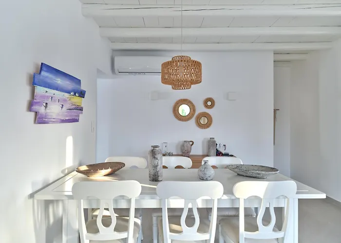 Ioli, Private Swimming Pool, 3 Bedrooms * Glifades