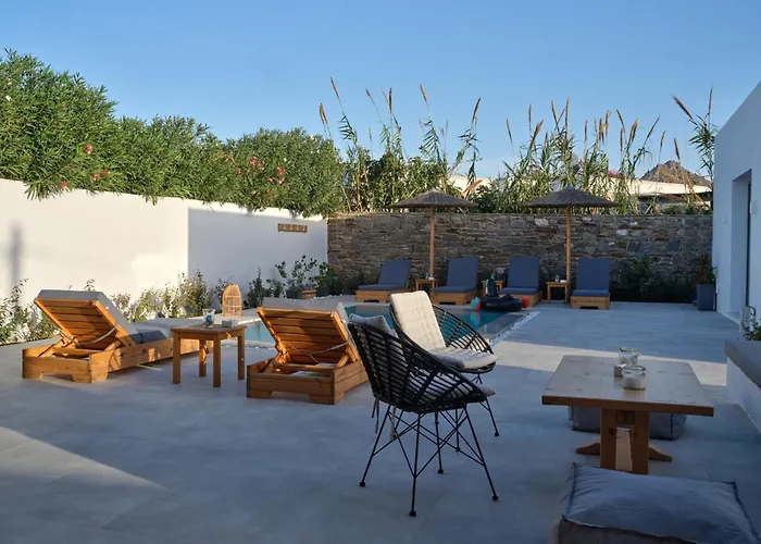 Ioli, Private Swimming Pool, 3 Bedrooms Glifades